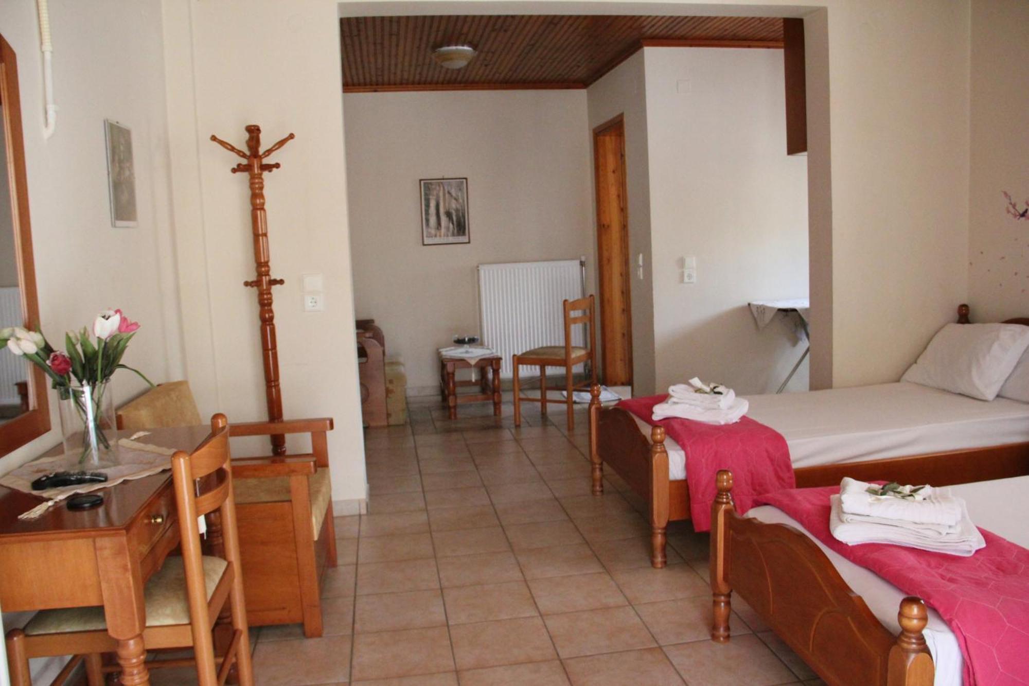 Stis Kyra - Vasilikis Apartment Ioannina Exterior foto